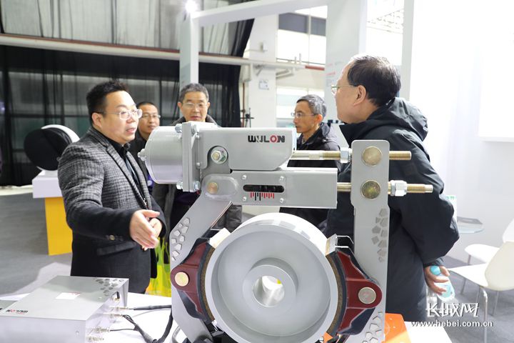 第二屆河北國際工業(yè)設(shè)計周在雄安新區(qū)開啟 助推河北工業(yè)設(shè)計與世界接軌(圖3)